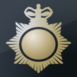 Man klaut einem Polizisten nicht den Helm